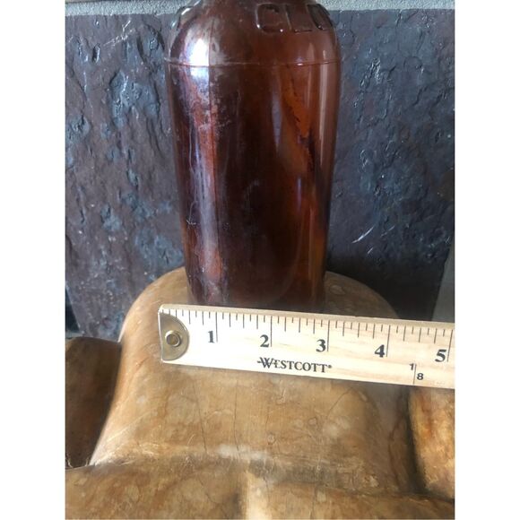 Vintage 1930s–1940s Amber Glass Clorox Pint Bottle with Embossed Diamond Logo - Picture 7 of 12